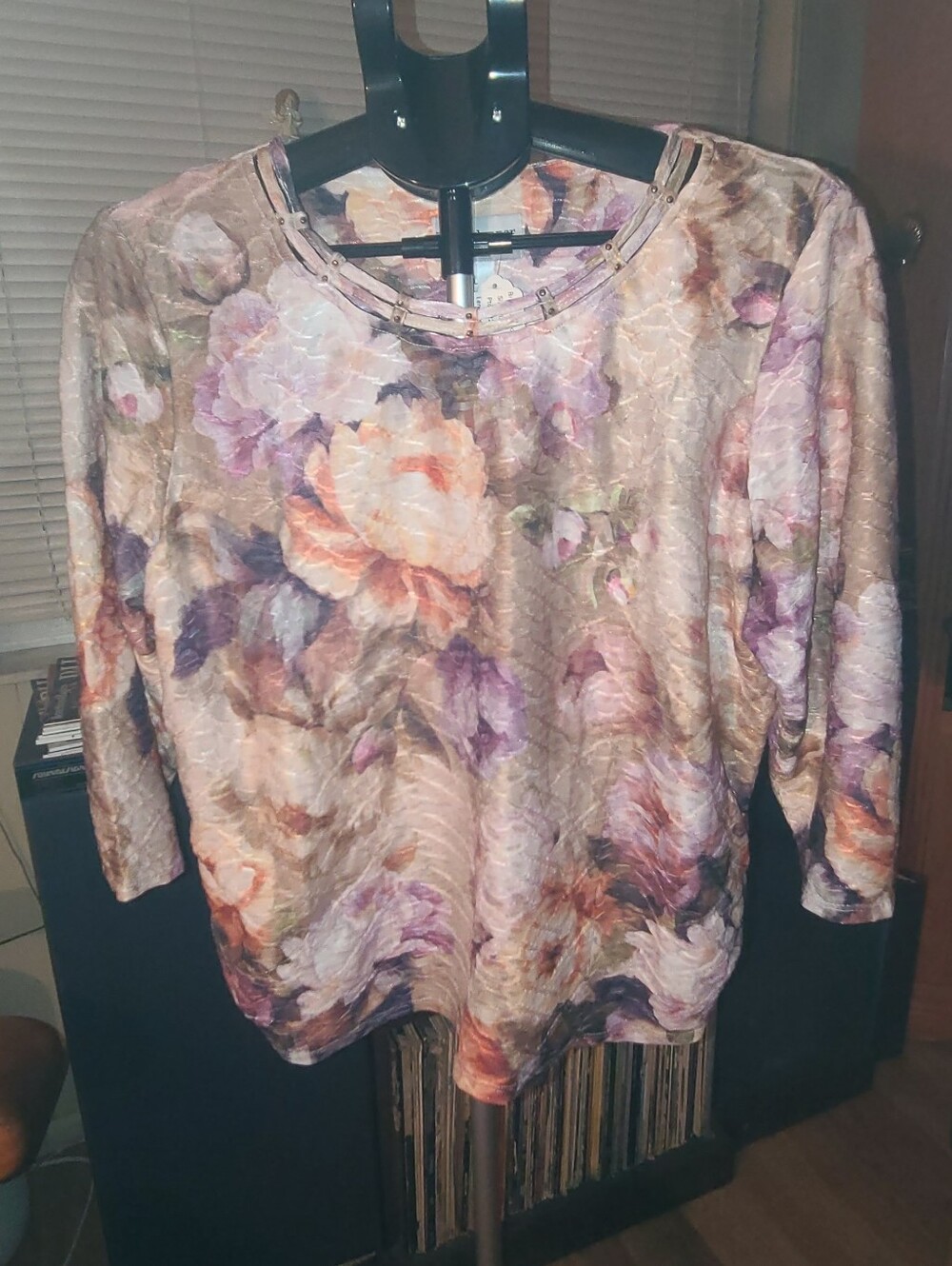 Alfred Dunner Petite M  Watercolor Floral Mesh Top - Embellished Neckline EUC